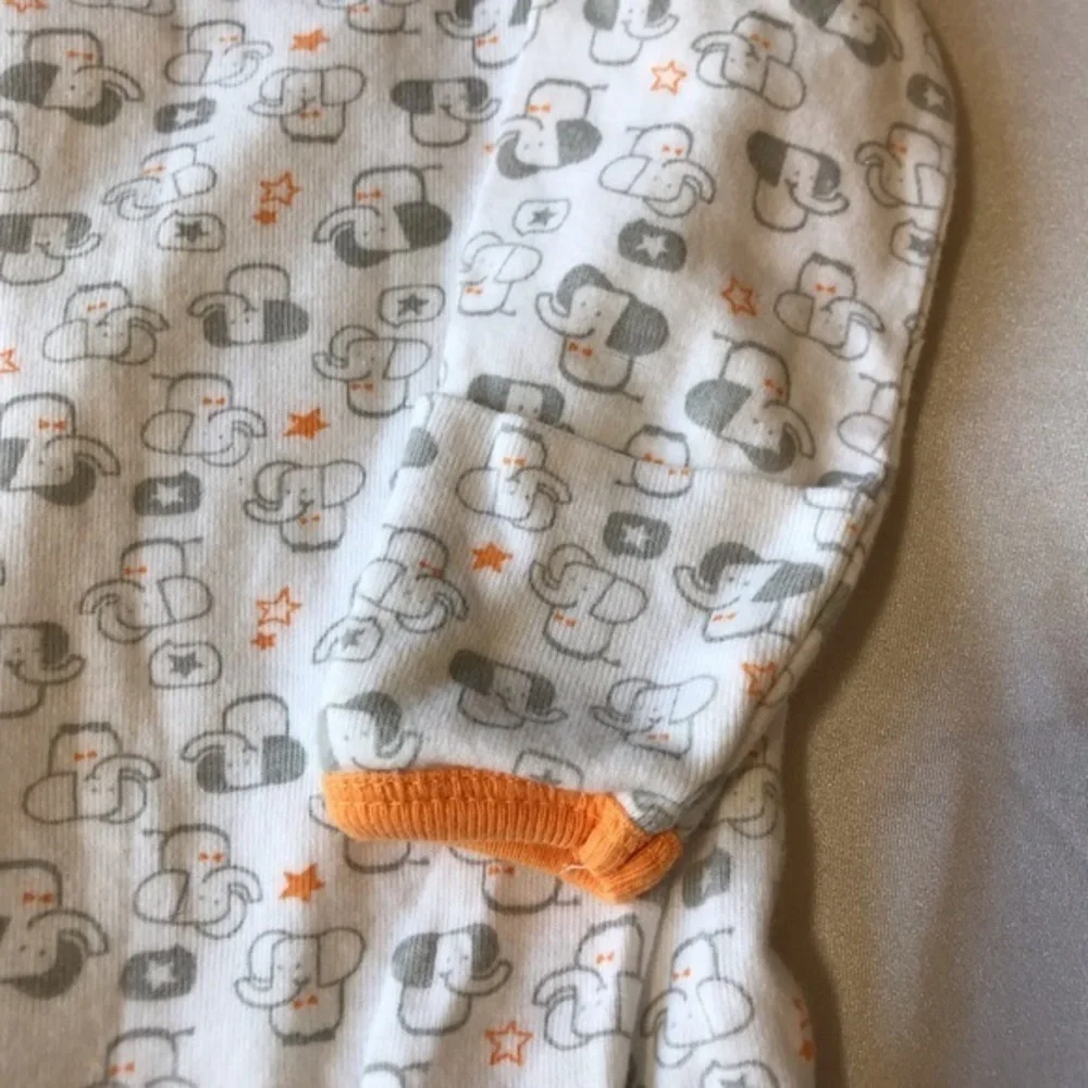 Circo  Infant Sleeper Gown-Size 0-3 months
